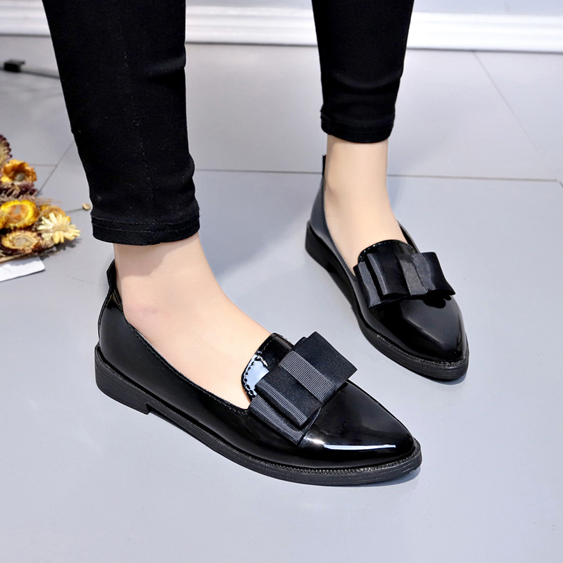 Mocassini a Punta in Pelle Ver - Womens Heels recensione e prezzo