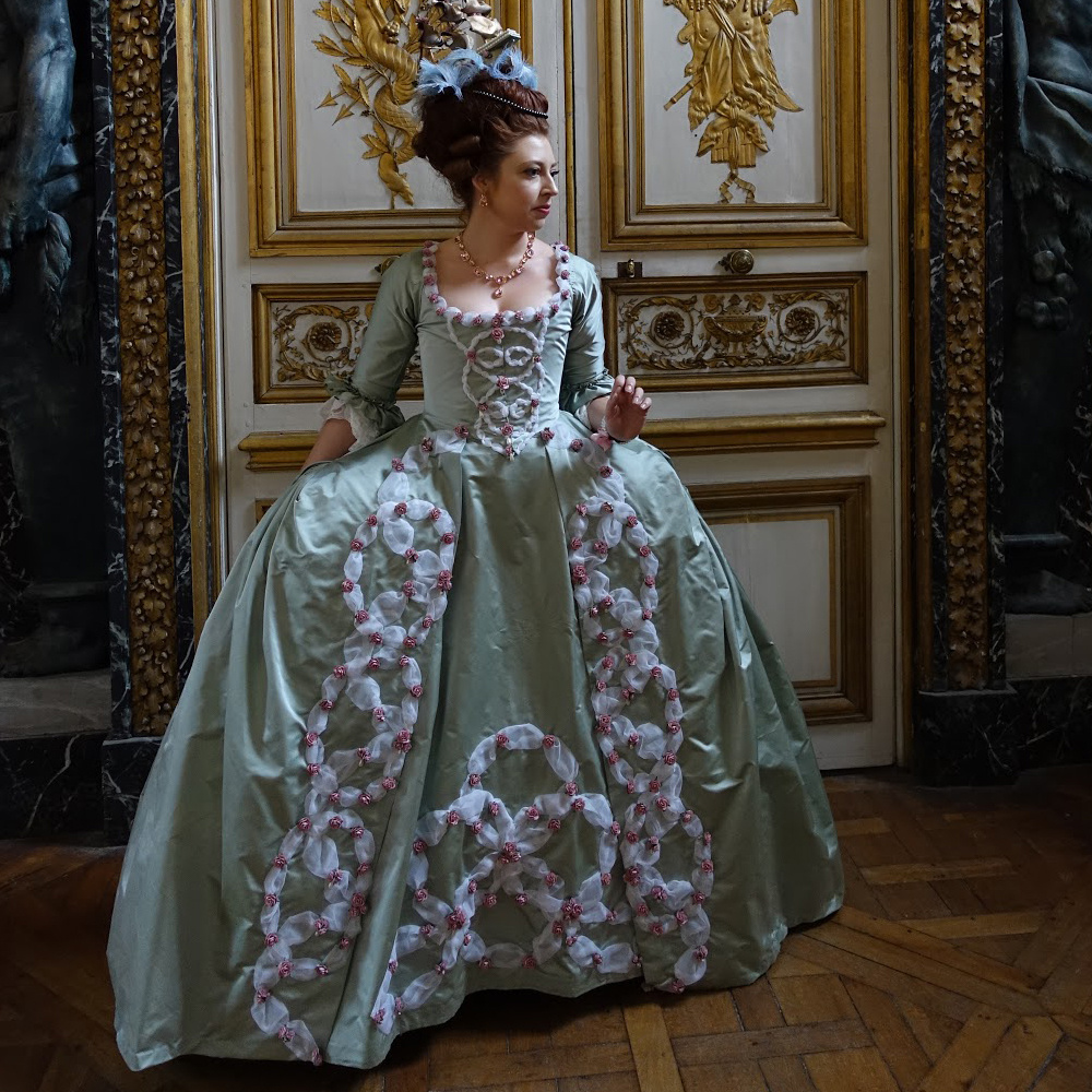 Abito Stile Francese Rococò de - Evening Gown recensione e prezzo